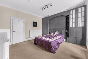 Photo 17- click for photo gallery